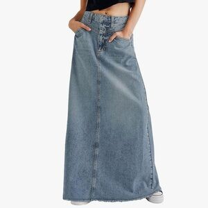 ⭐️ Vintage Denim Maxi Skirt